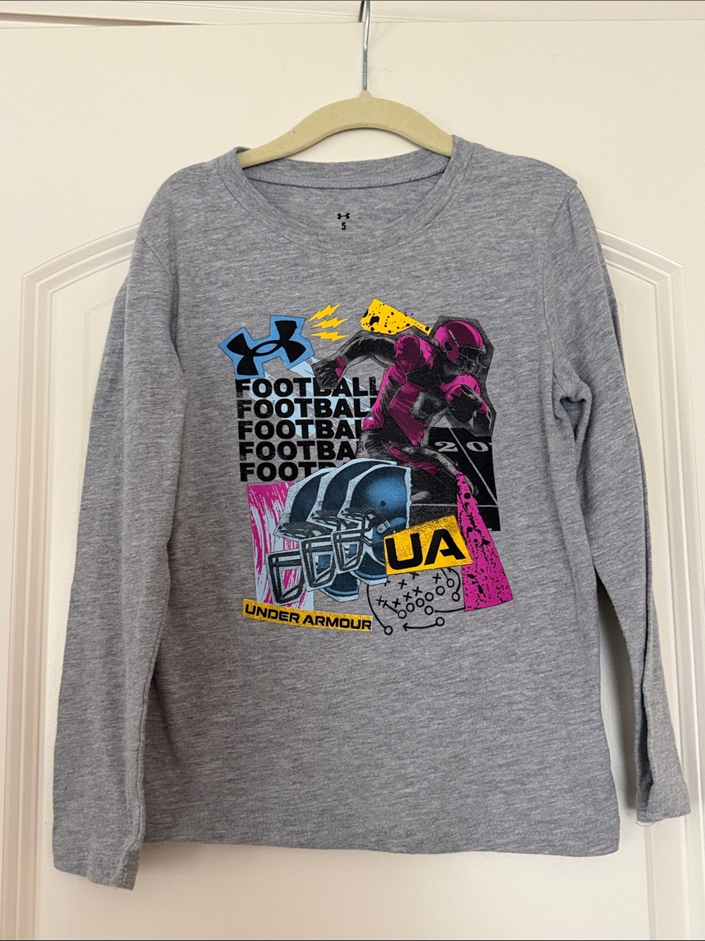 Under Armour | (5) Kids' Gray Football Graphic Long Sleeve Tee